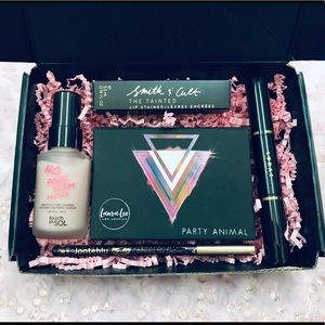 Boxycharm
